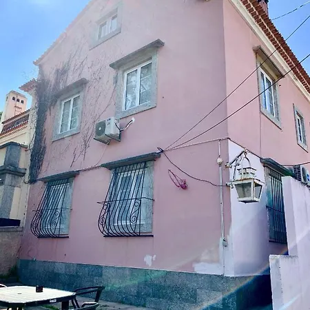 Restelo House Shared Maison d'hôtes Algés